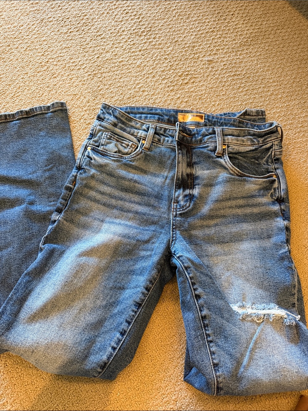 Kut from the Kloth Straight Leg Blue Distressed Jeans